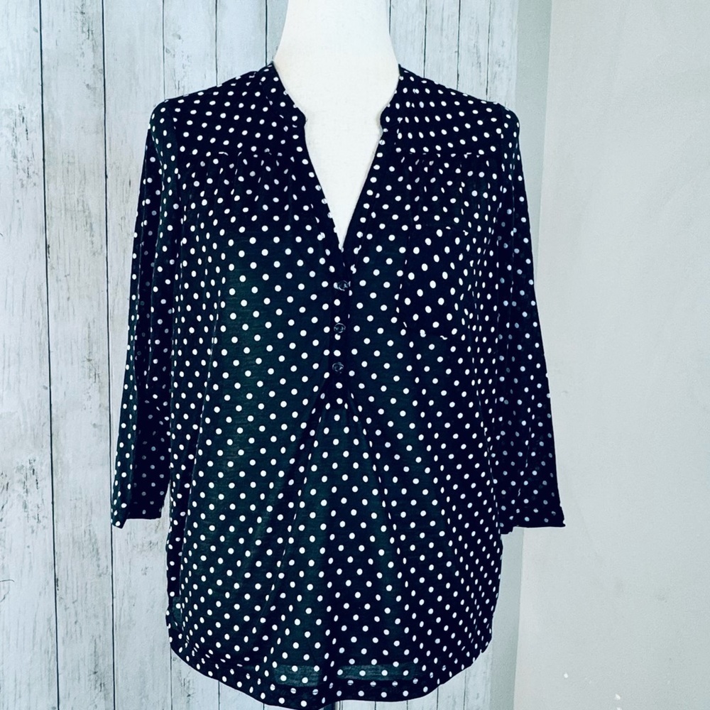✨ H&M Black & White Polka Dot Blouse (Size S) ✨ - Picture 2 of 11